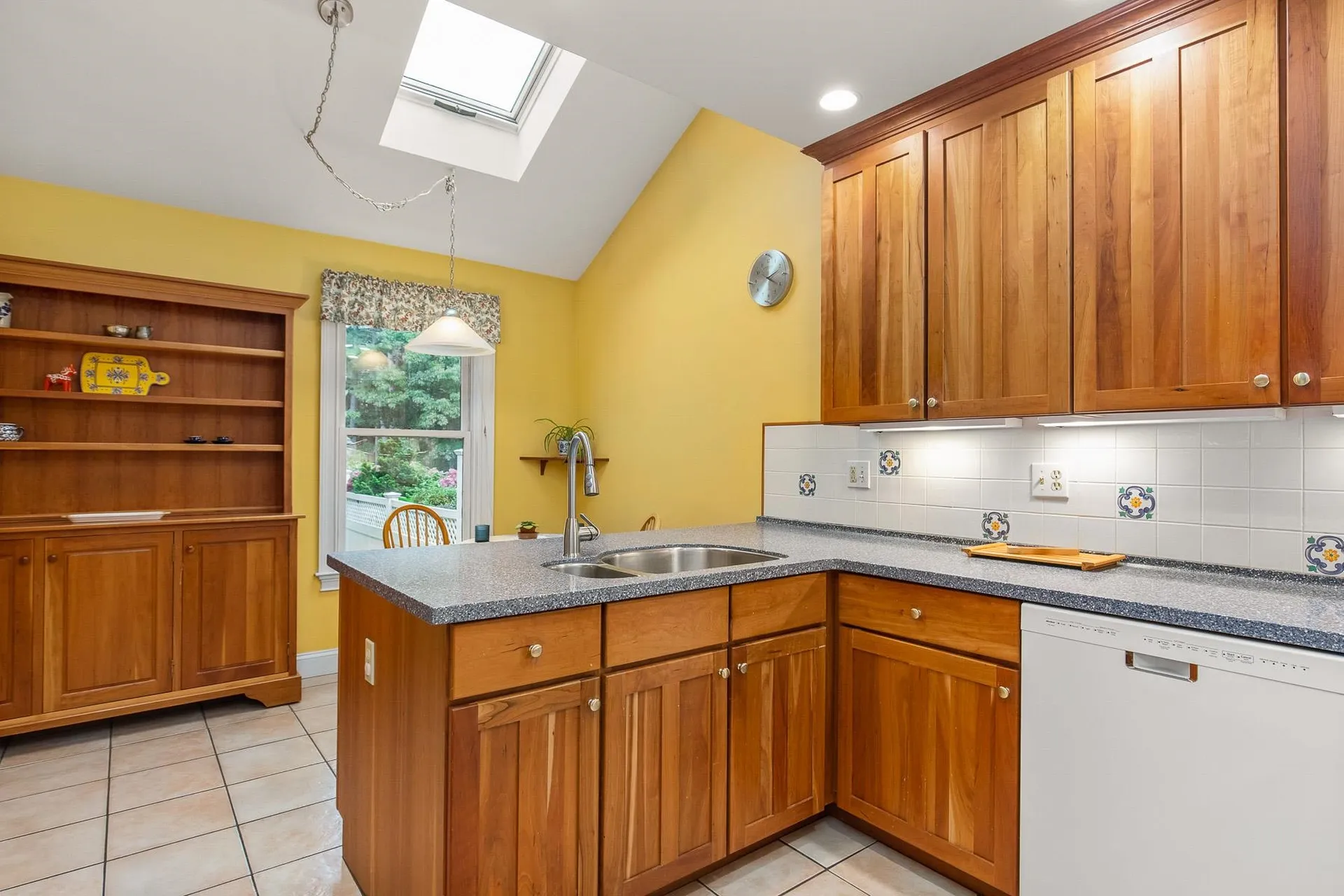579 Sagamore Avenue Portsmouth NH 03801