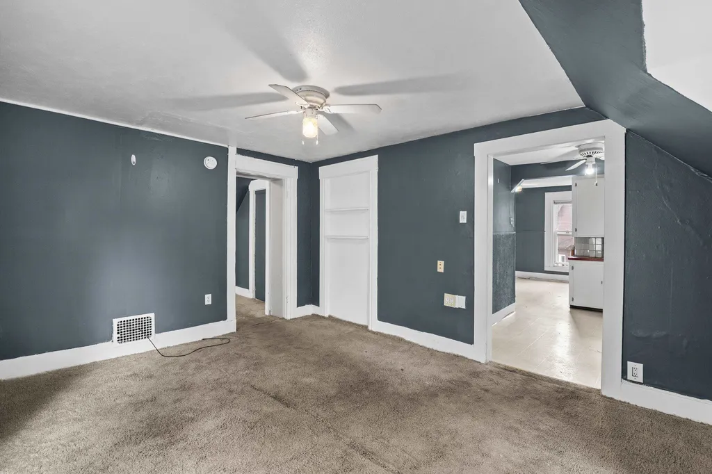 224 Laurel Street Manchester NH 03103