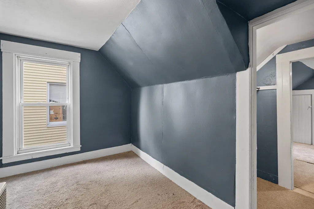 224 Laurel Street Manchester NH 03103
