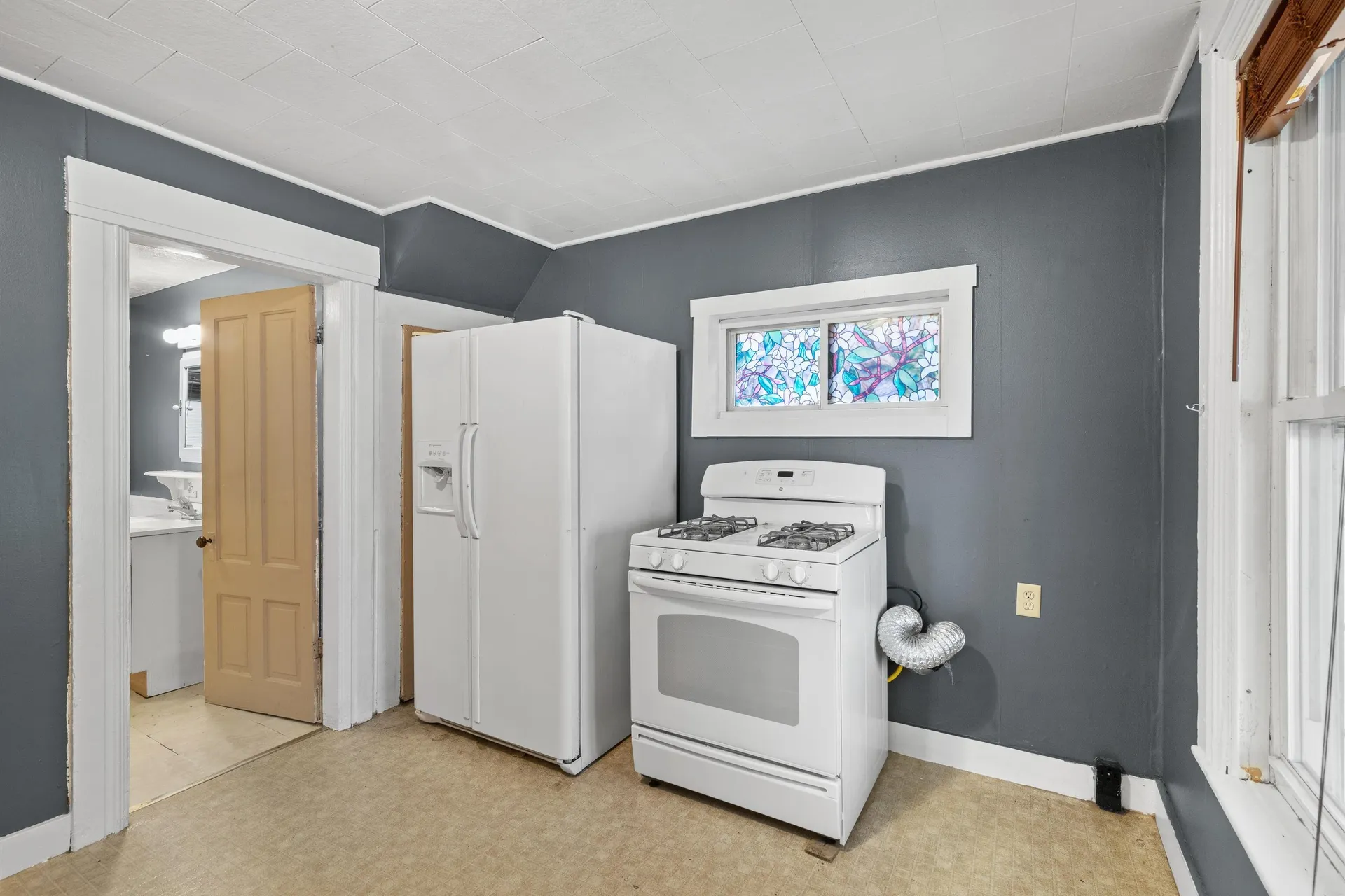 224 Laurel Street Manchester NH 03103