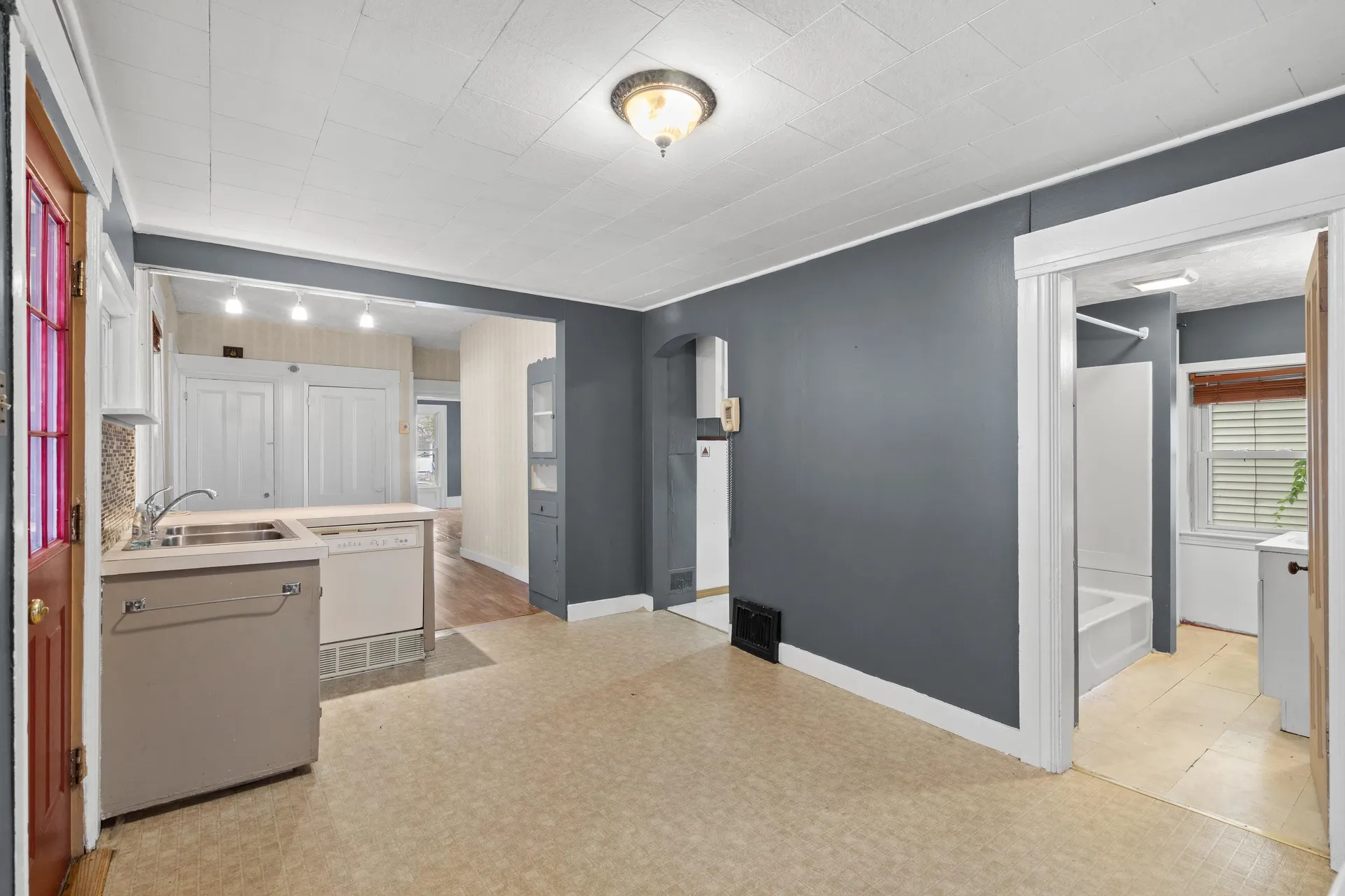 224 Laurel Street Manchester NH 03103