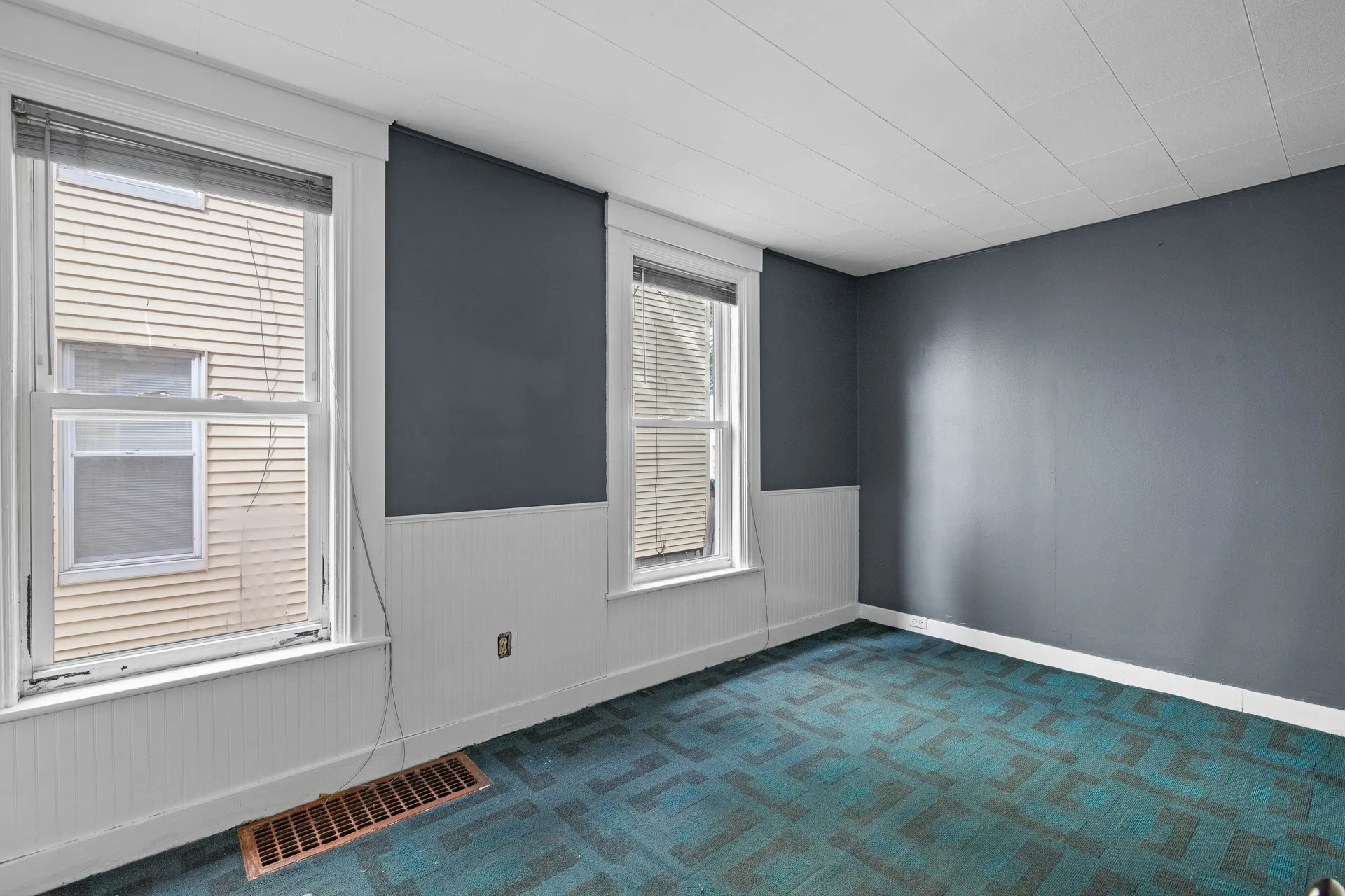 224 Laurel Street Manchester NH 03103