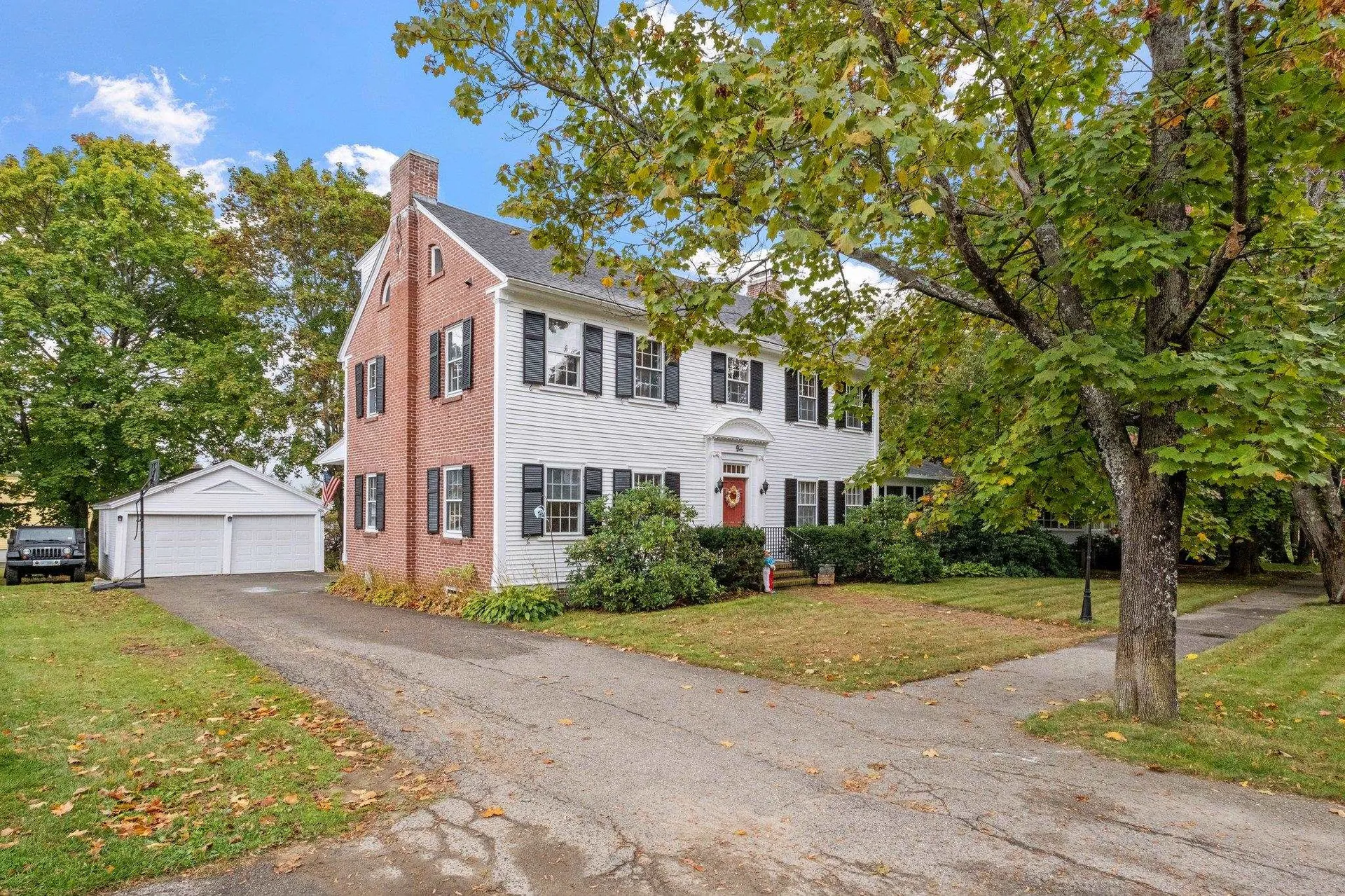 16 Gale Avenue Laconia NH 03246