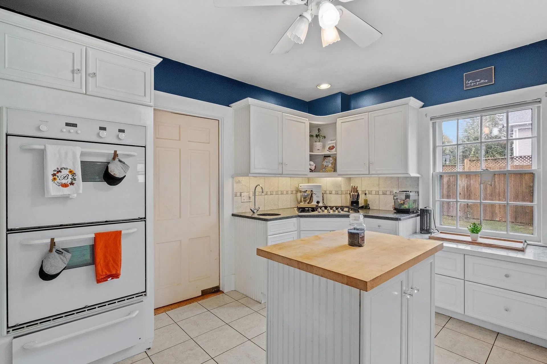 16 Gale Avenue Laconia NH 03246