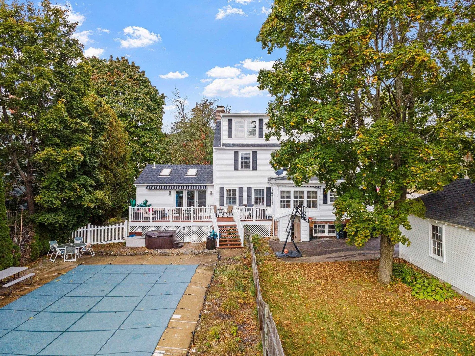 16 Gale Avenue Laconia NH 03246