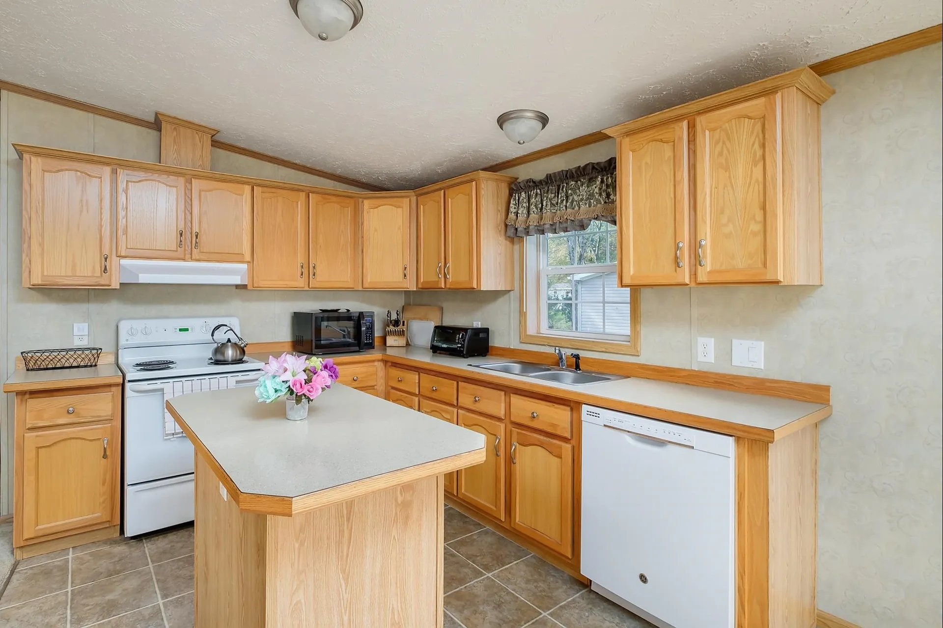 24 Ruby Drive Barrington NH 03825
