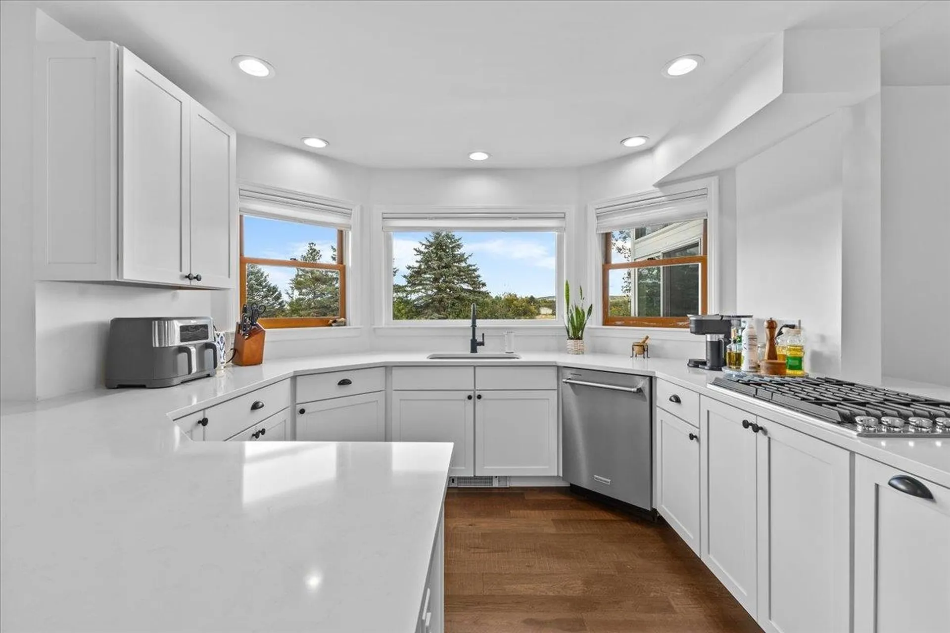24 Oak Creek Drive South Burlington VT 05403