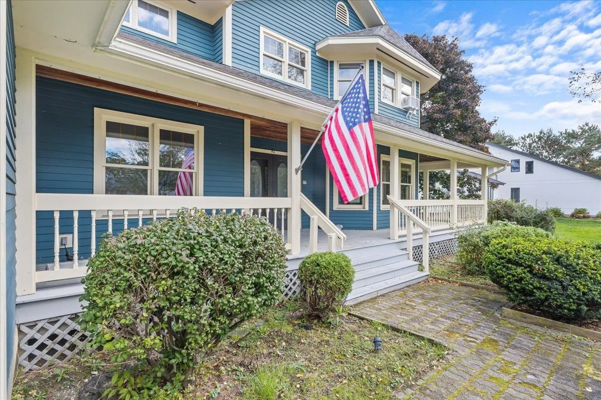24 Oak Creek Drive South Burlington VT 05403