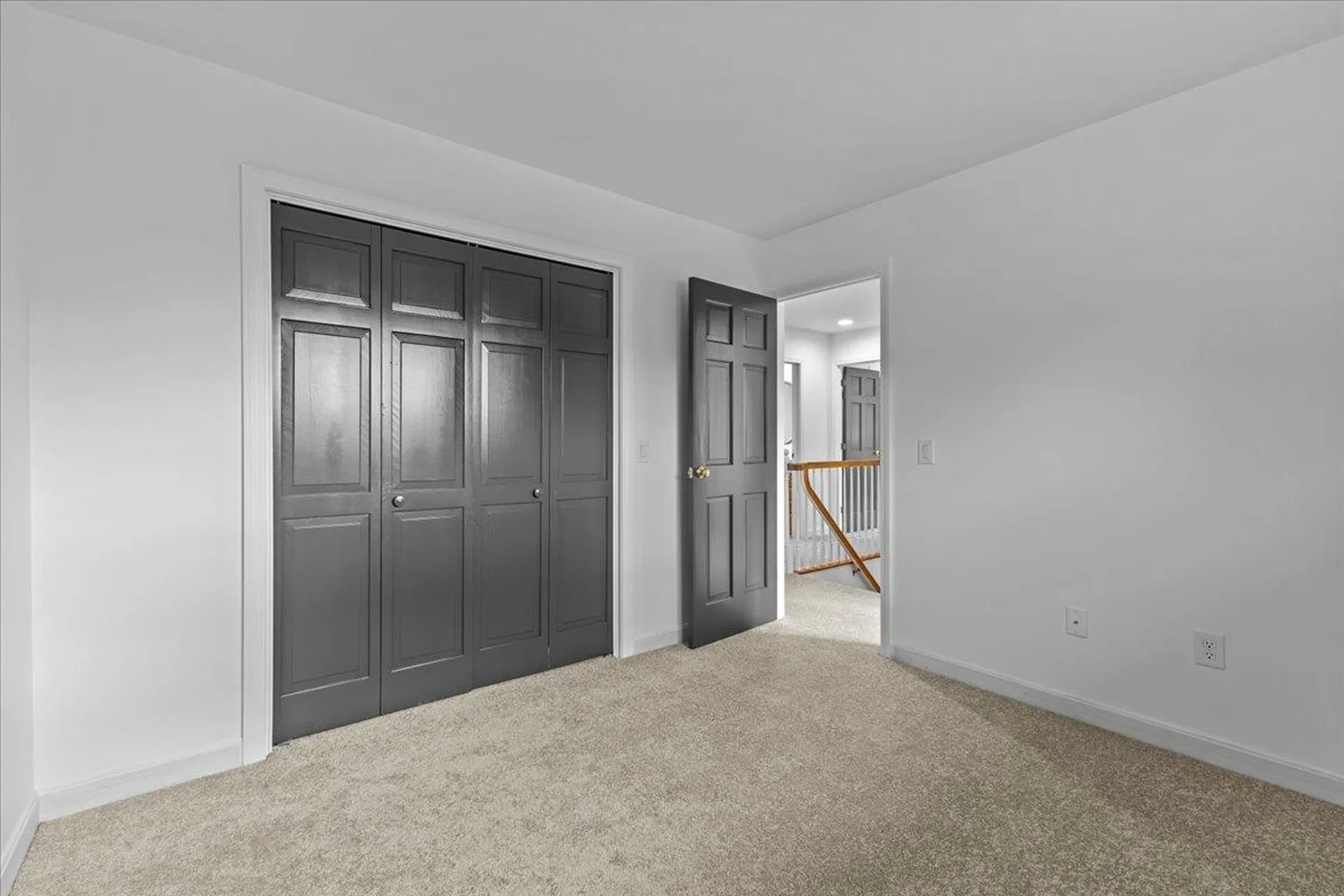 24 Oak Creek Drive South Burlington VT 05403