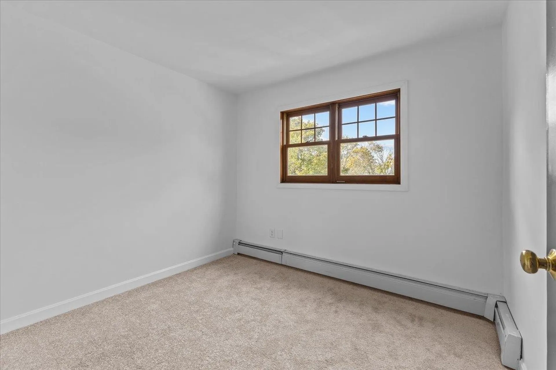 24 Oak Creek Drive South Burlington VT 05403