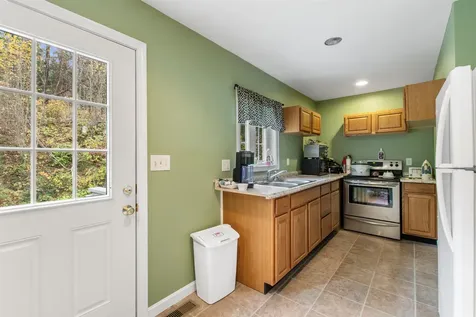 338 River Road Pittsburg NH 03592