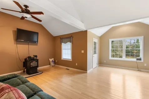 338 River Road Pittsburg NH 03592