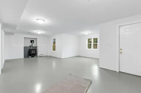 338 River Road Pittsburg NH 03592