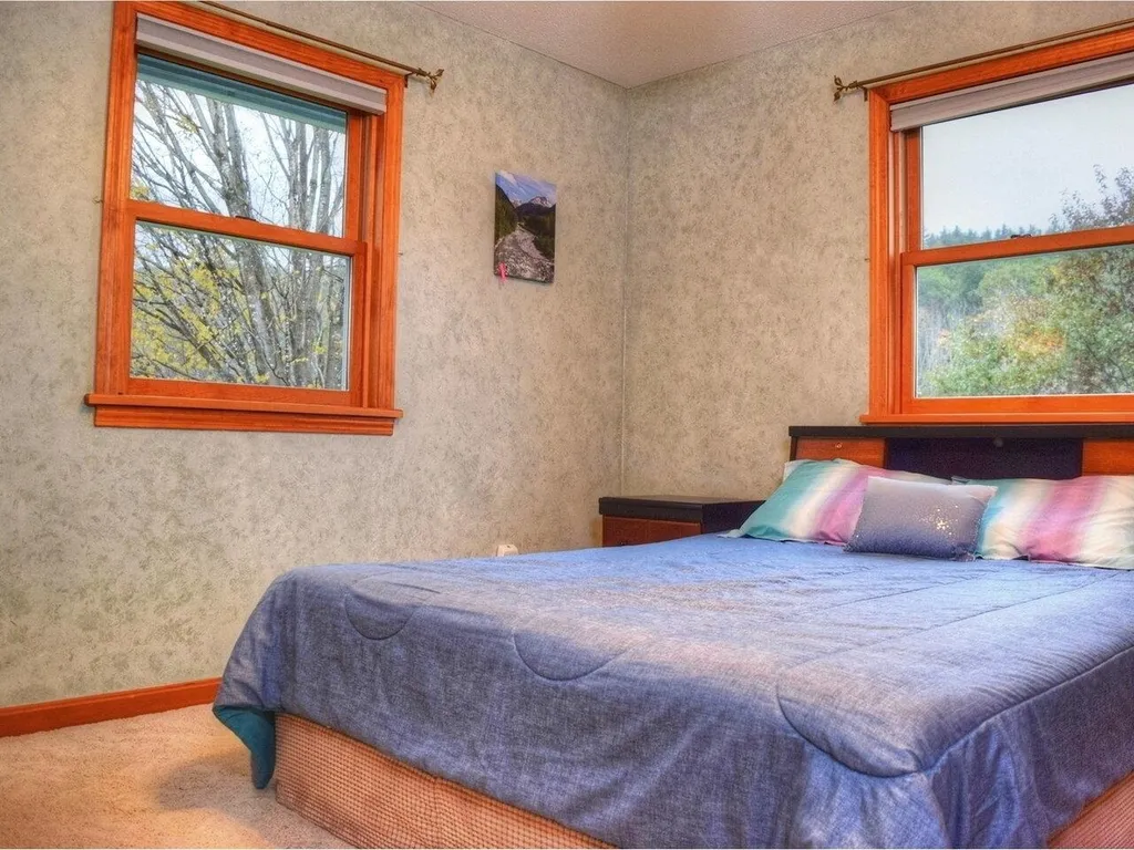 52 Lords View Terrace Richmond VT 05477