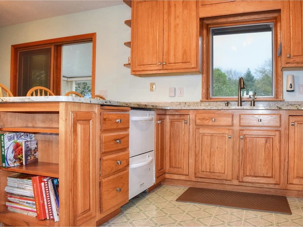 52 Lords View Terrace Richmond VT 05477