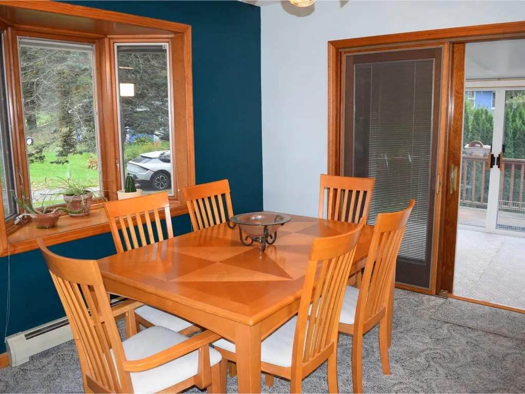 52 Lords View Terrace Richmond VT 05477