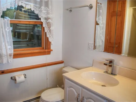52 Lords View Terrace Richmond VT 05477