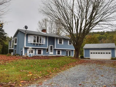 52 Lords View Terrace Richmond VT 05477