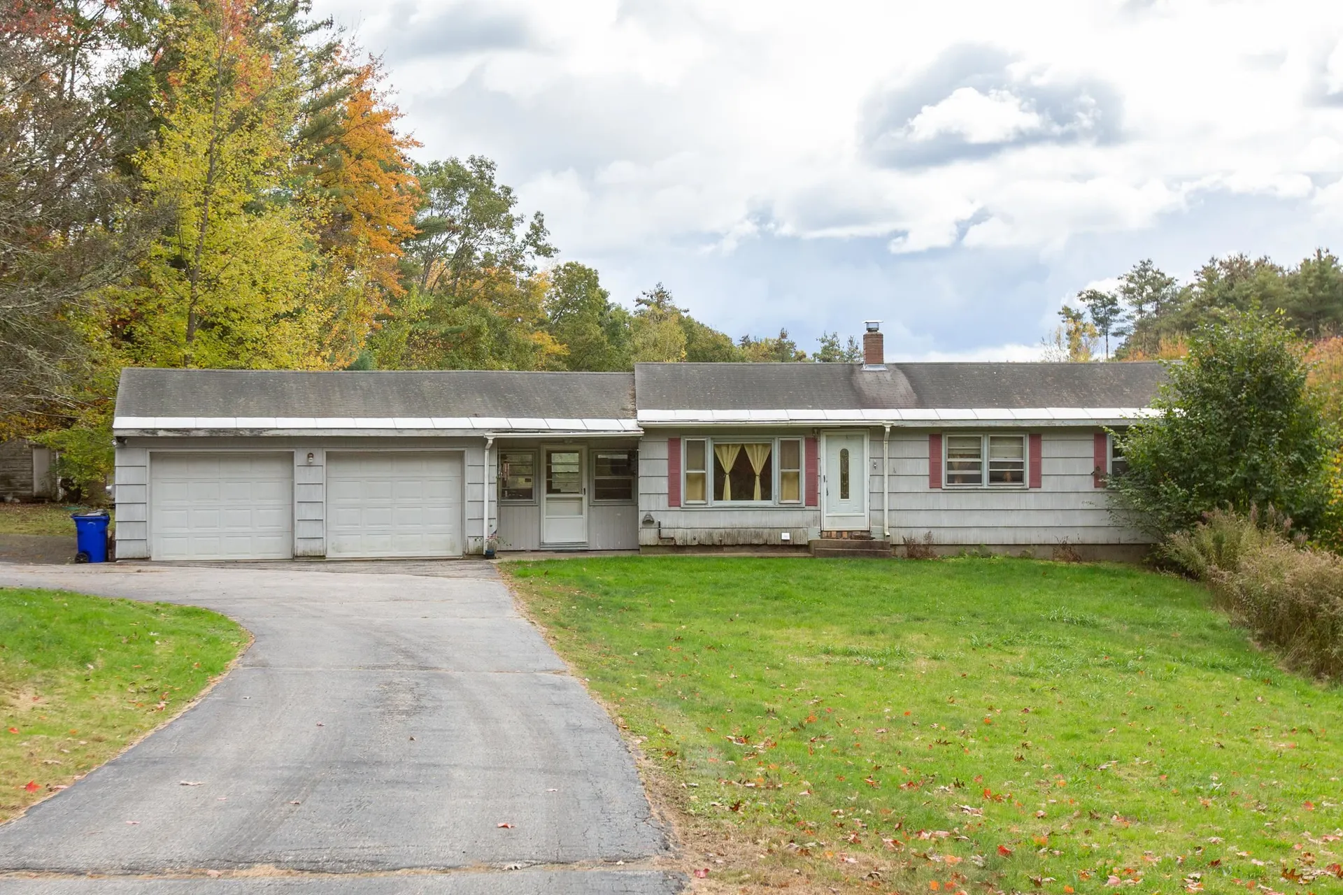 72 Goffstown Back Road Goffstown NH 03045