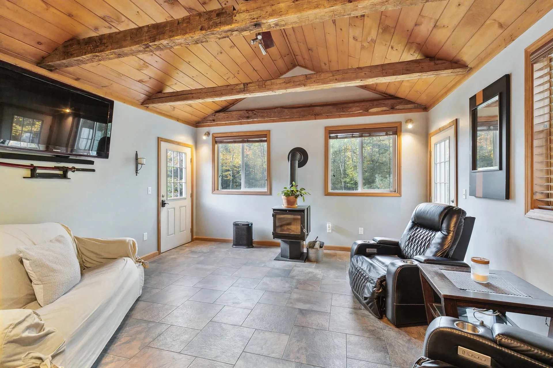 14 Morgan Farm Road Raymond NH 03077