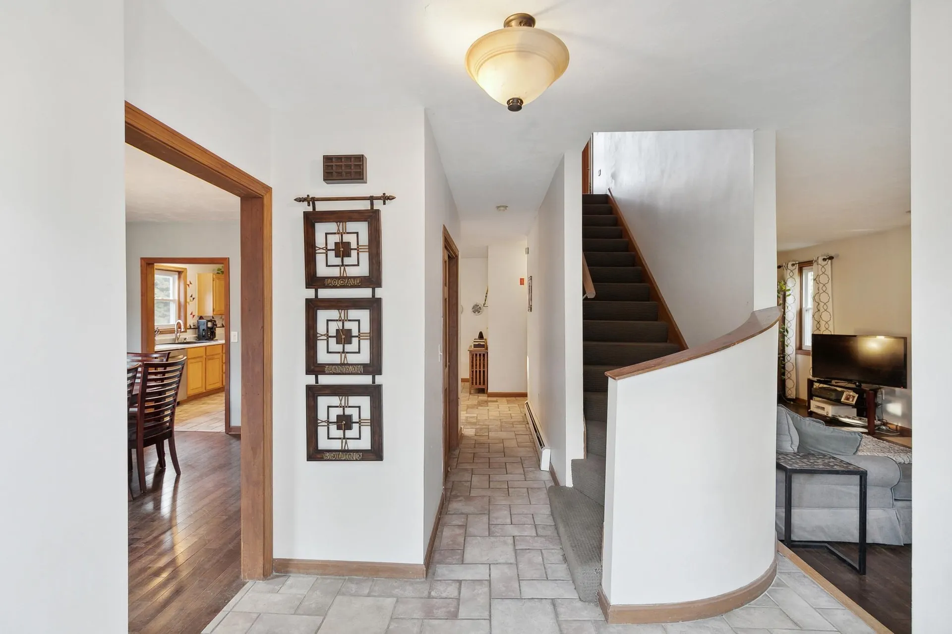 14 Morgan Farm Road Raymond NH 03077