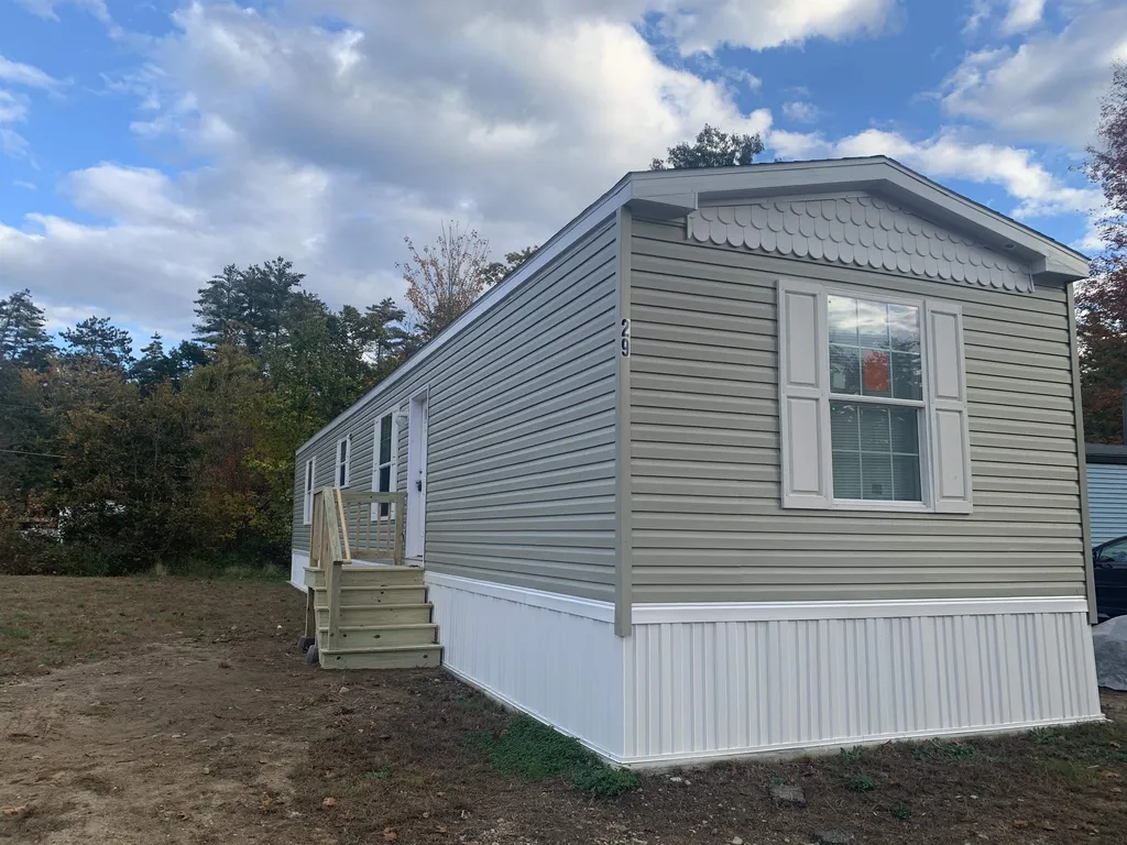 29 Center Road Milton NH 03851