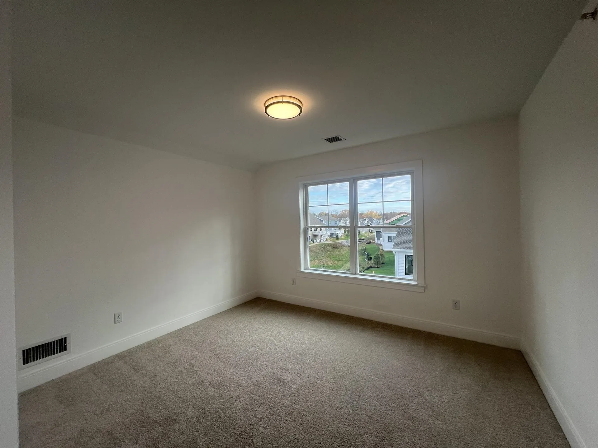231 Sage Lane Portsmouth NH 03801
