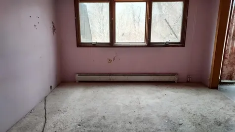 225 Camp Arden Road Dummerston VT 05301