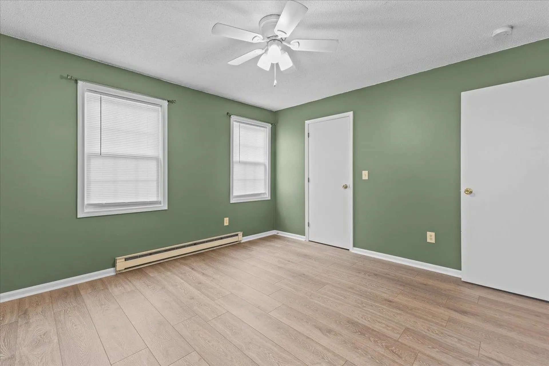 6 Hayes Avenue South Burlington VT 05403