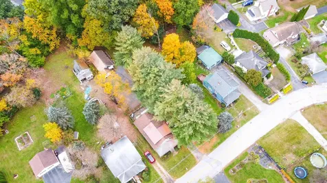 11 Robinson Avenue Bennington VT 05201