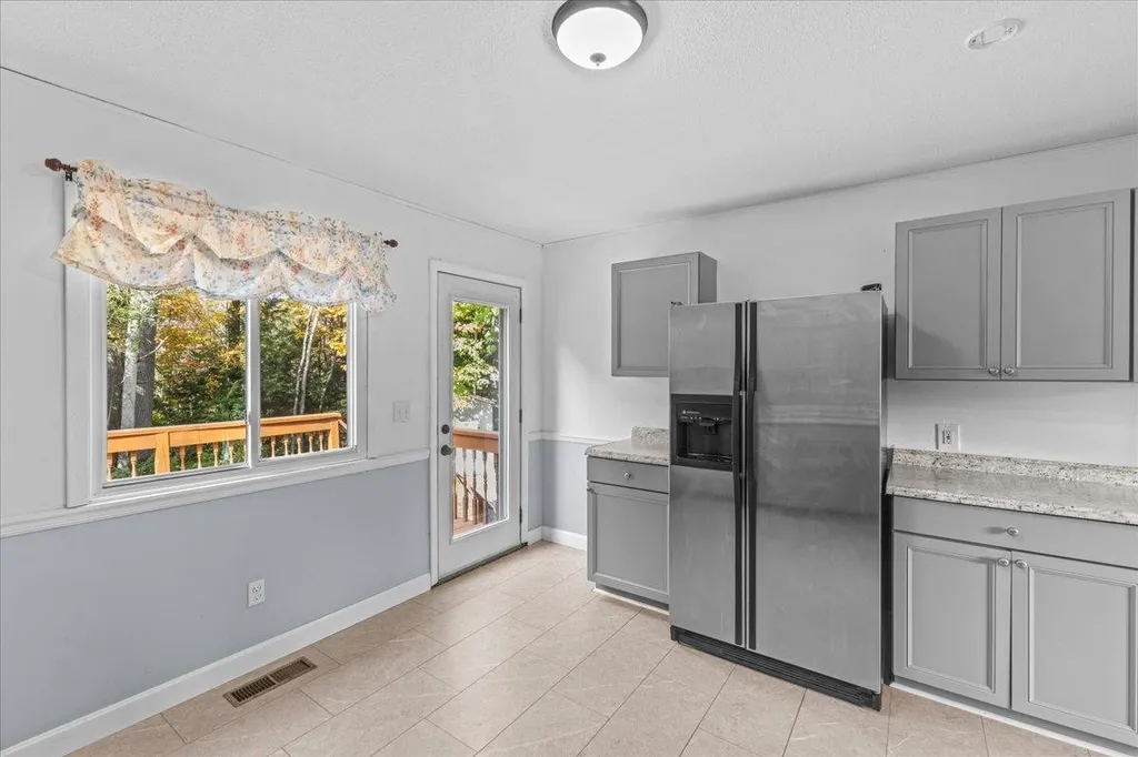71 Woodcrest Circle Milton VT 05468