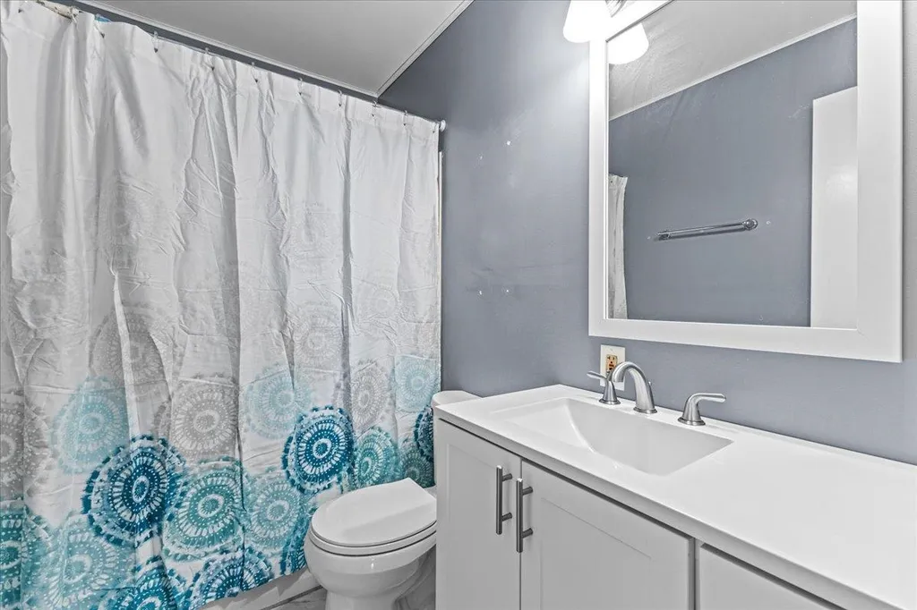 71 Woodcrest Circle Milton VT 05468