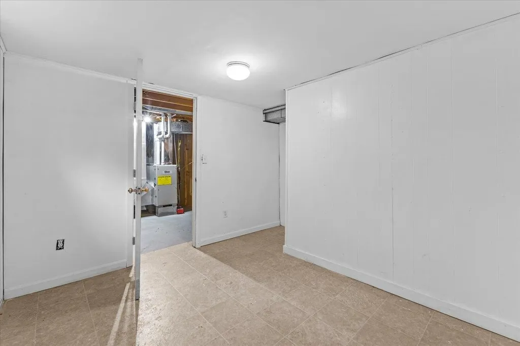 71 Woodcrest Circle Milton VT 05468