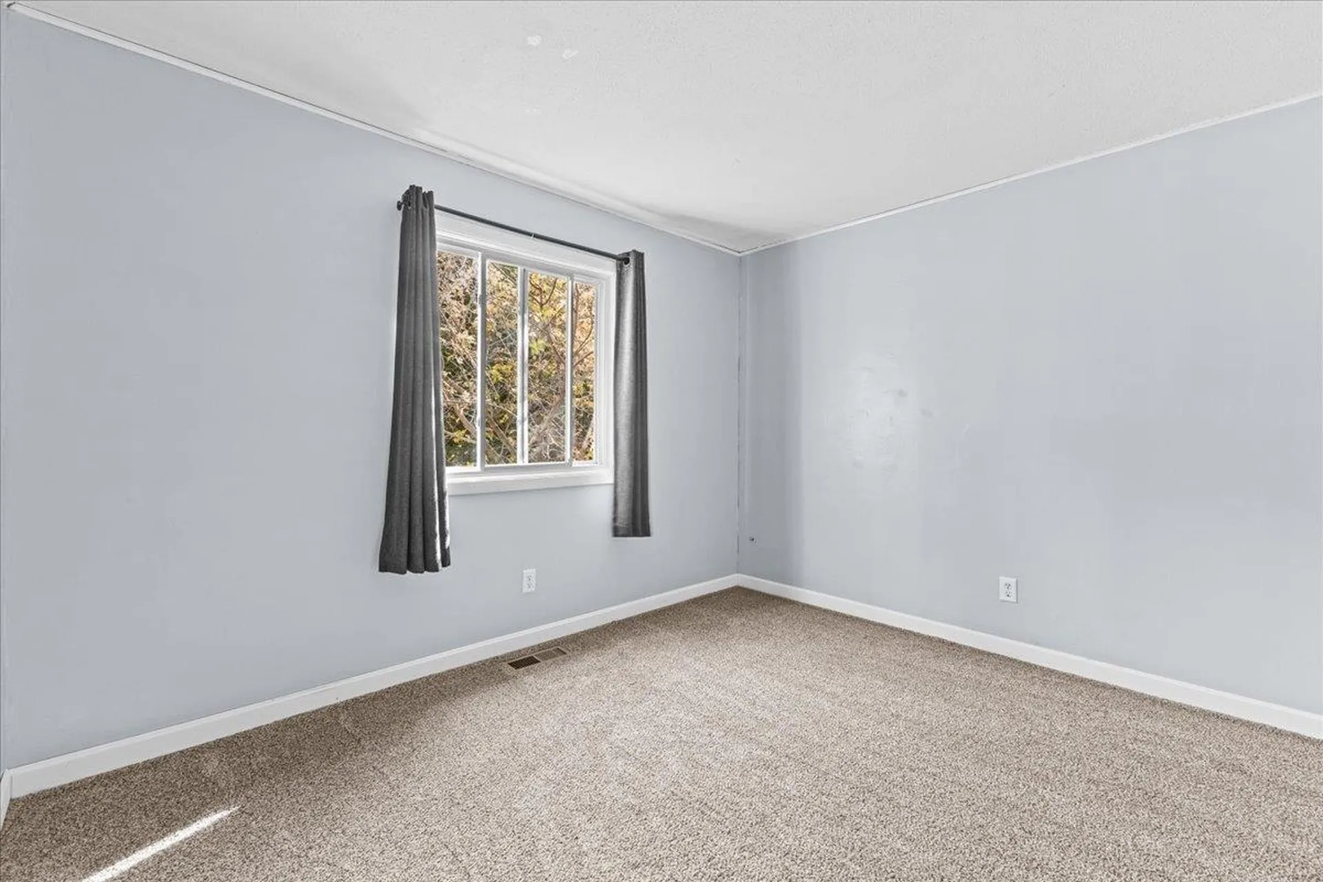 71 Woodcrest Circle Milton VT 05468