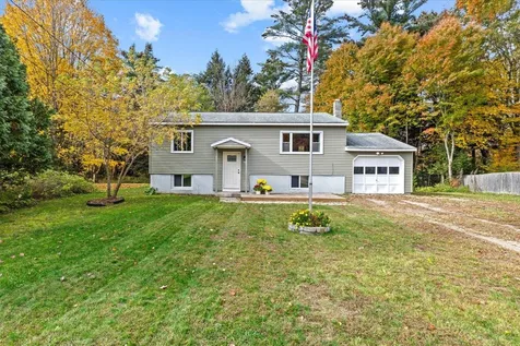 71 Woodcrest Circle Milton VT 05468