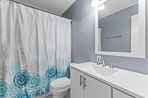 71 Woodcrest Circle Milton VT 05468