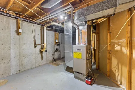 71 Woodcrest Circle Milton VT 05468