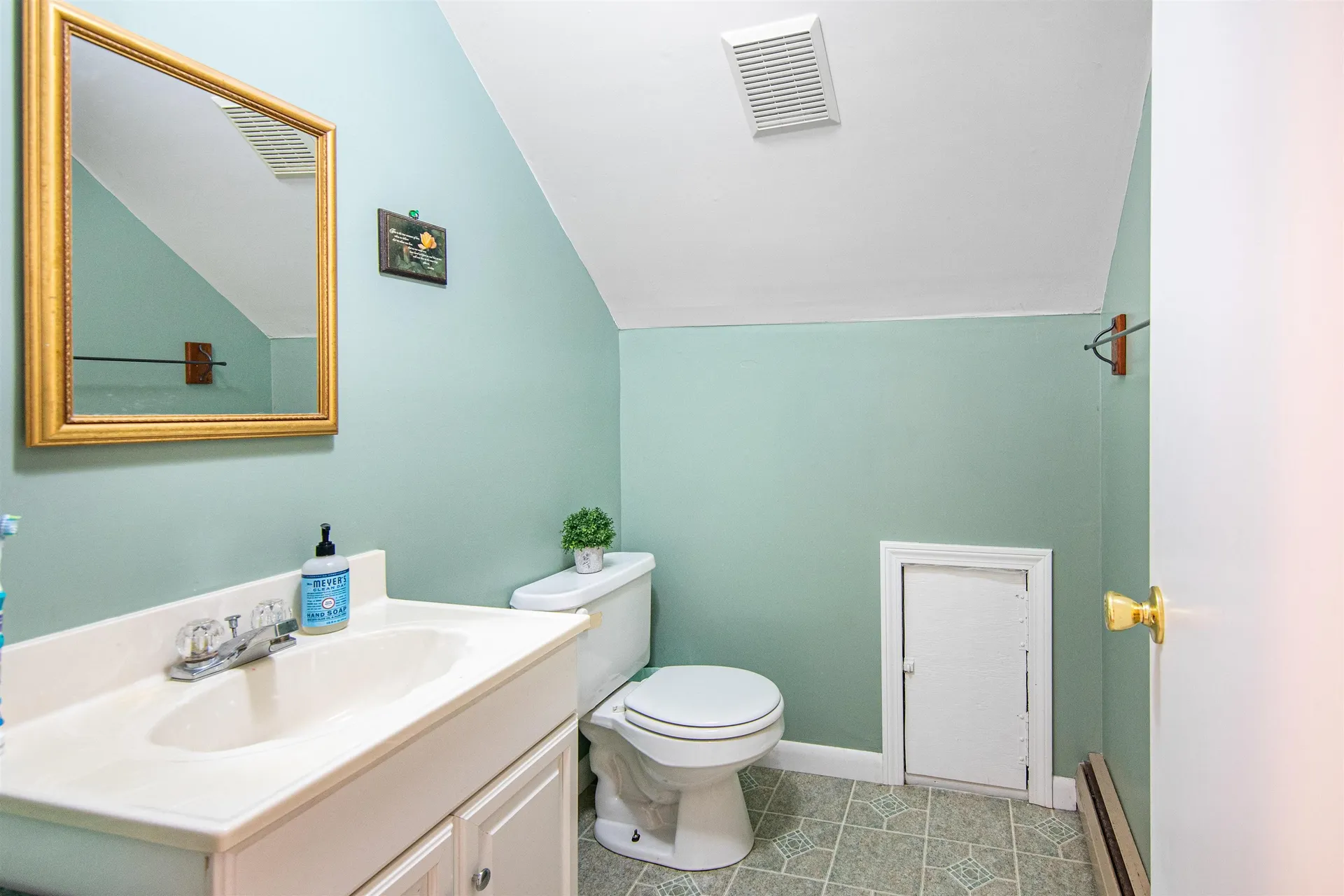 56 Sunset Circle Georgia VT 05468