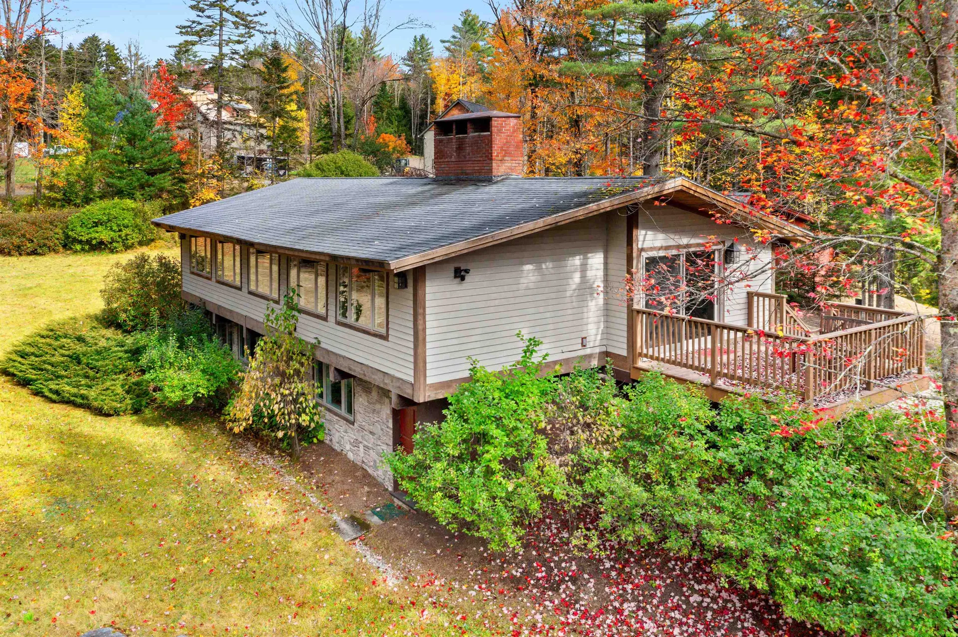 644 Sugar House Road Stowe VT 05672