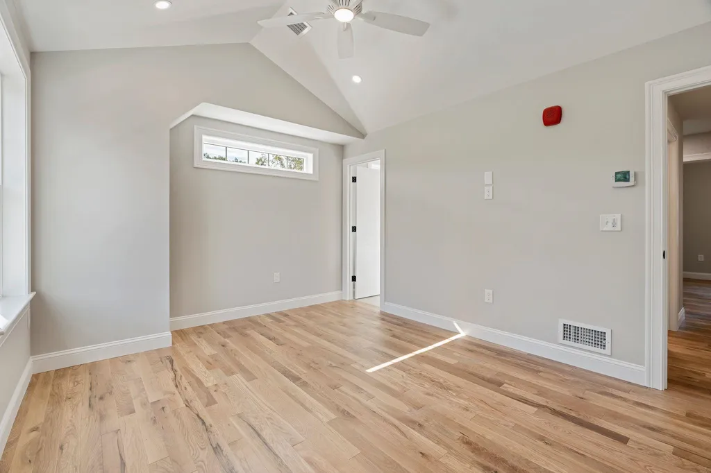 12 Juniper Lane Portsmouth NH 03801