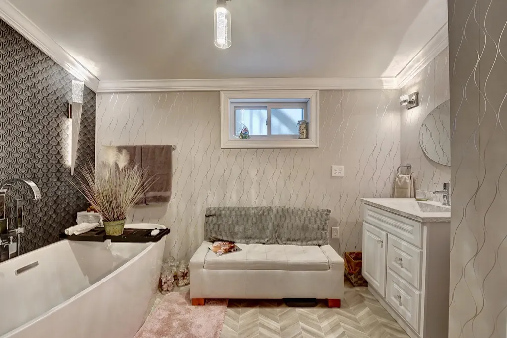 159 Ashworth Avenue Hampton NH 03842