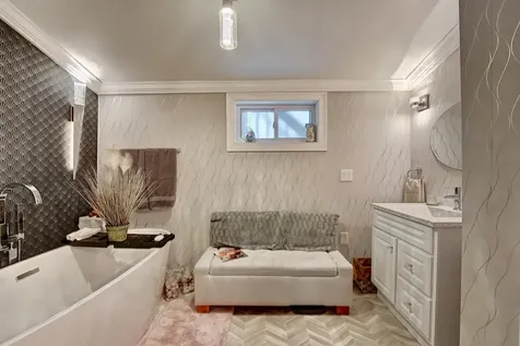 159 Ashworth Avenue Hampton NH 03842
