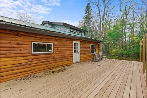 947 Boynton Road Londonderry VT 05148