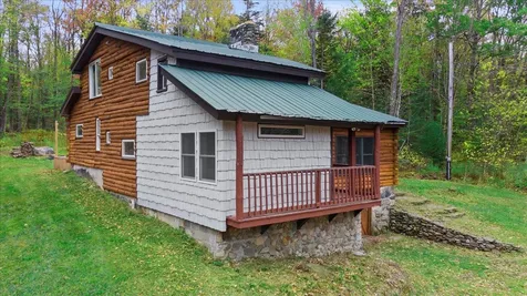 947 Boynton Road Londonderry VT 05148