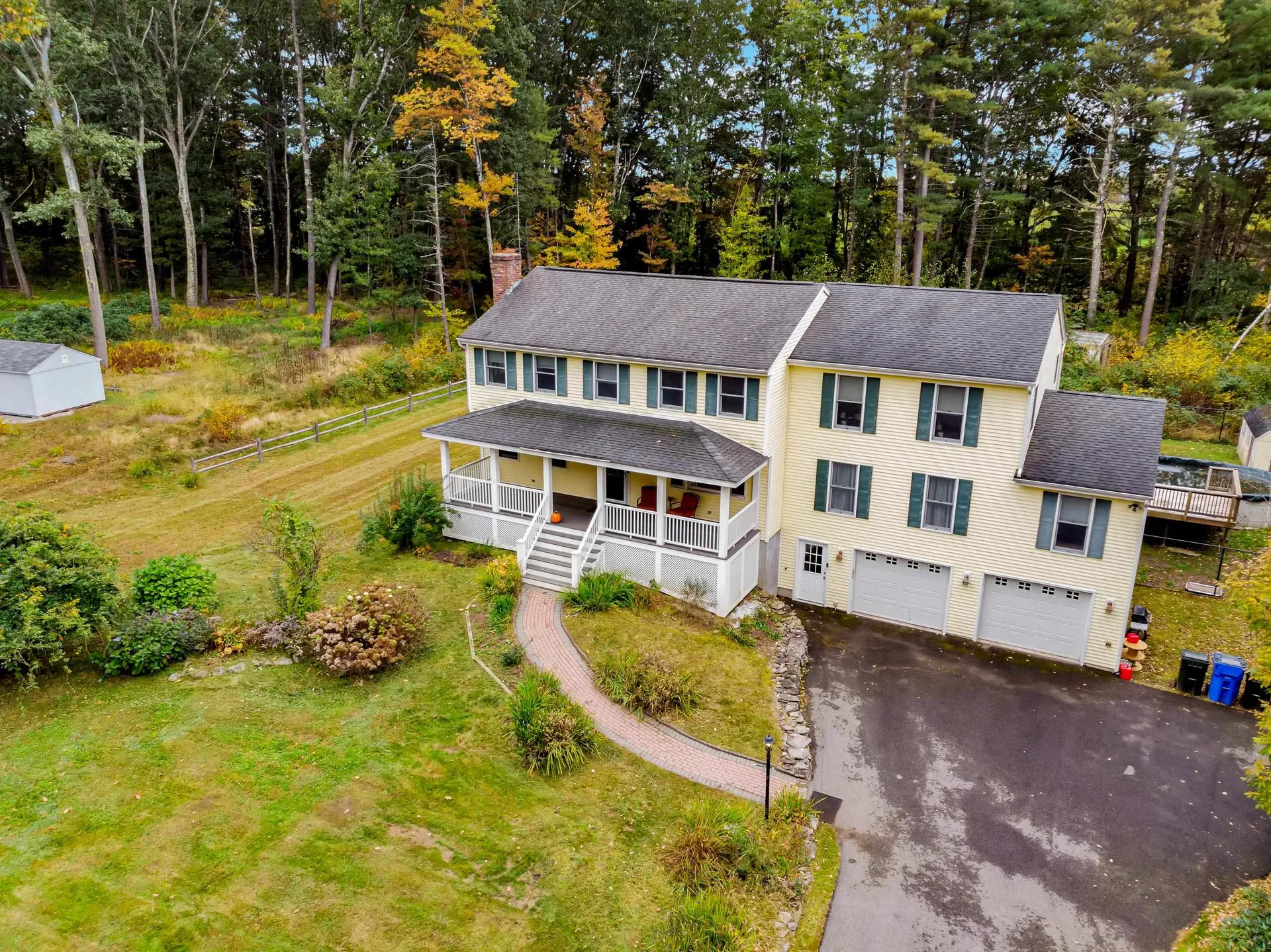 31 Wilshire Drive Londonderry NH 03053