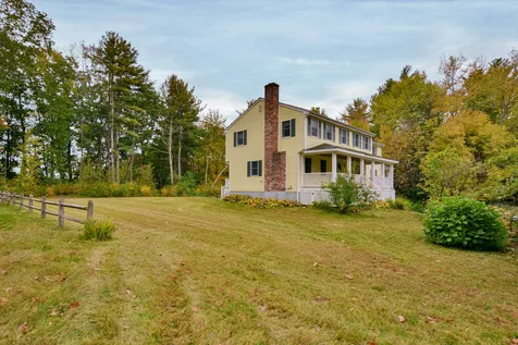 31 Wilshire Drive Londonderry NH 03053