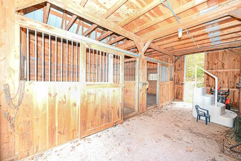 17 Lewis Road New Boston NH 03070