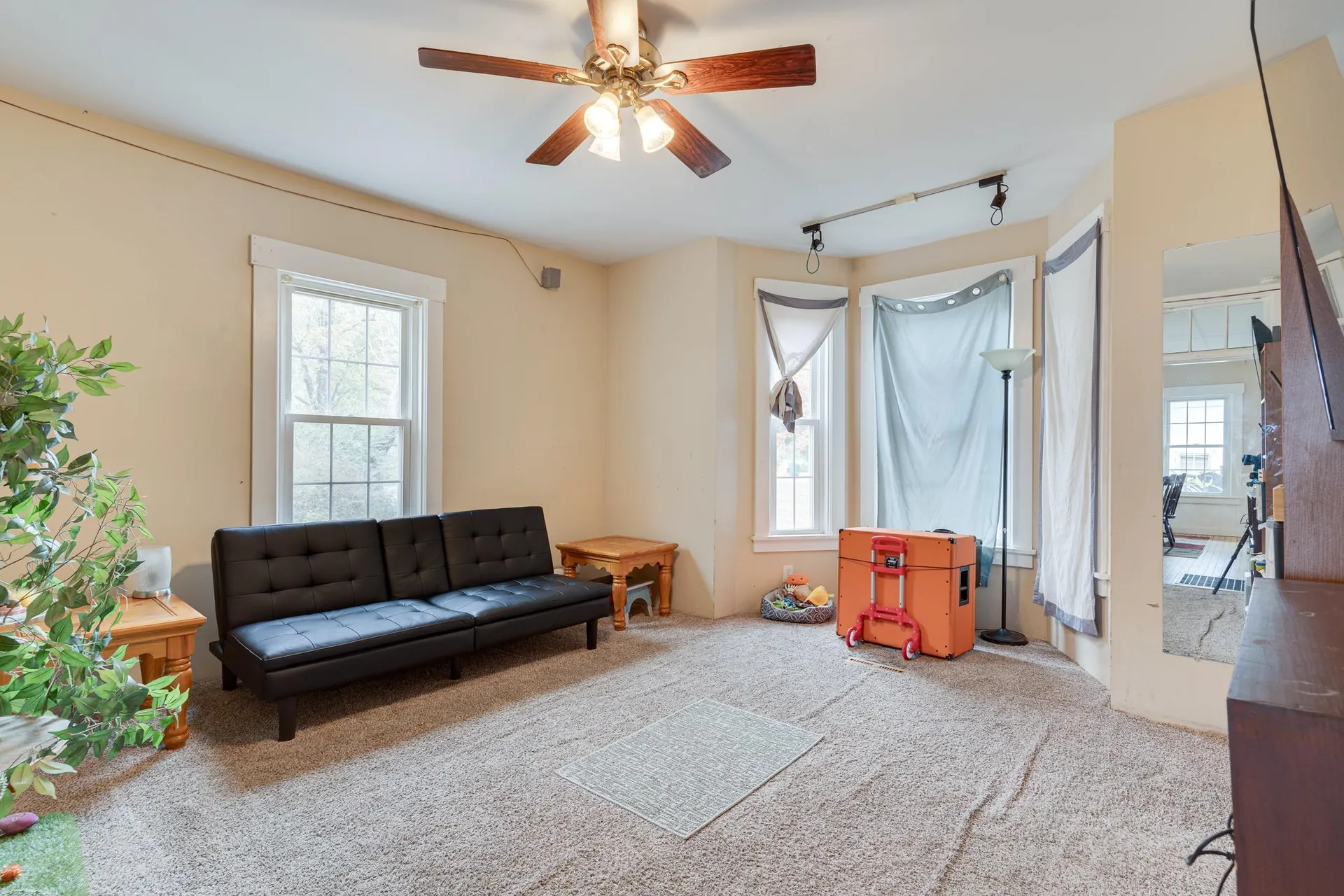 12 Hickey Street Rochester NH 03868