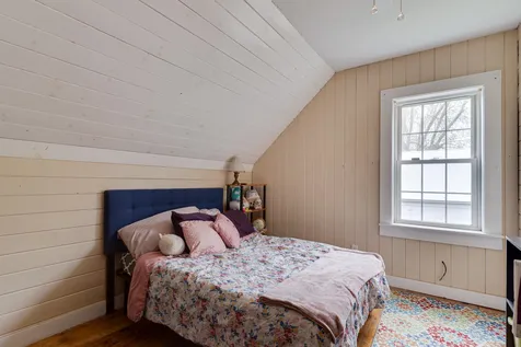12 Hickey Street Rochester NH 03868
