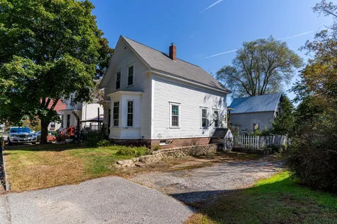 12 Hickey Street Rochester NH 03868